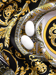 Foulard noir et doré