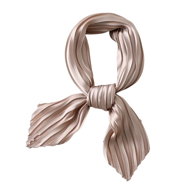 foulard plissé en soie beige