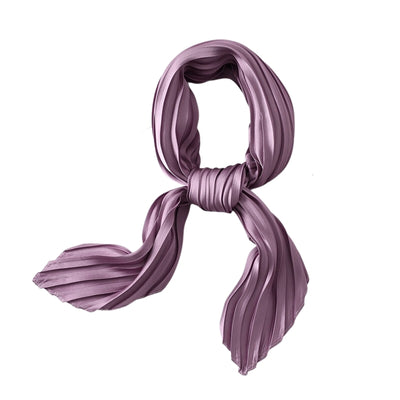 foulard plissé en soie parme