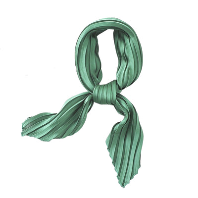 foulard plissé en soie vert menthe